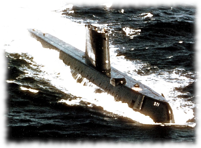 Первая в мире атомная подводная лодка Nautilus