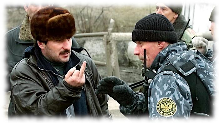Житель Чечні зустрічає російського «визволителя»