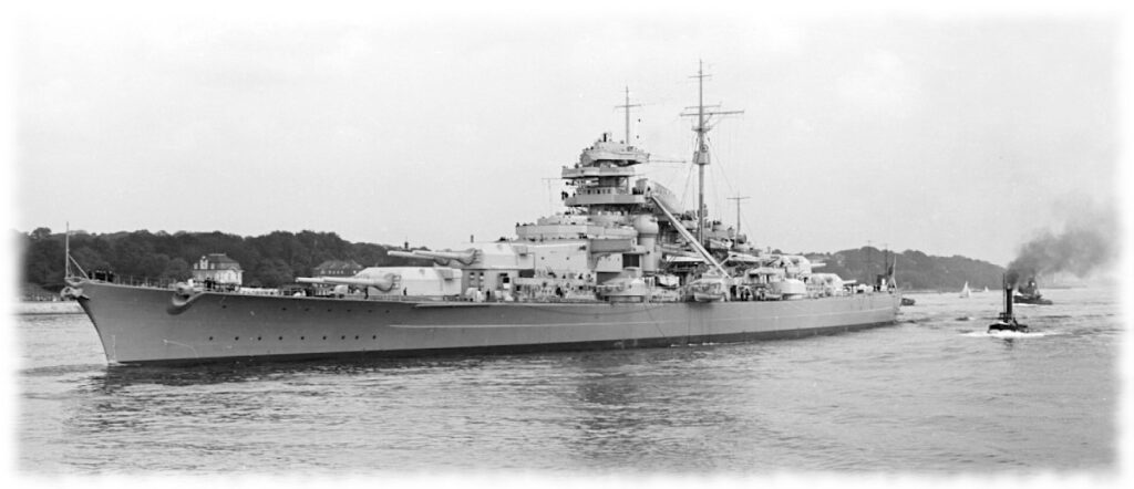 Лінкор «Бісмарк» у 1940 році