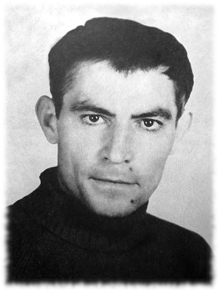Український поет, дисидент, політв'язень Василь Стус