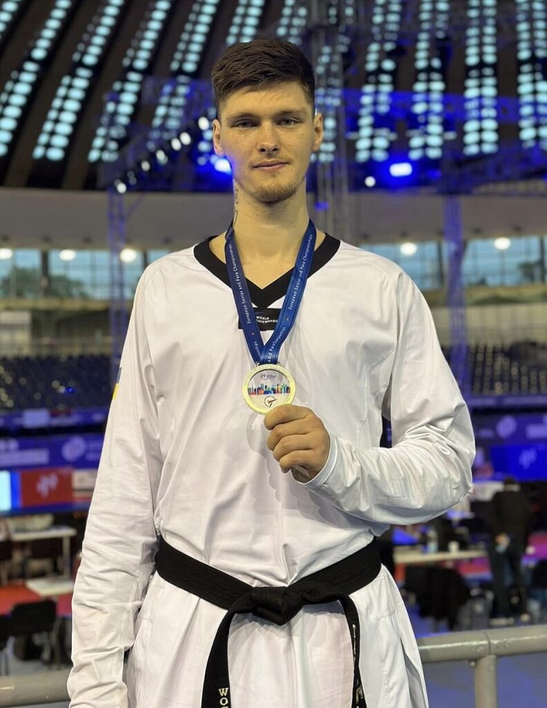Чемпіон України з тхеквондо Костянтин Костеневич