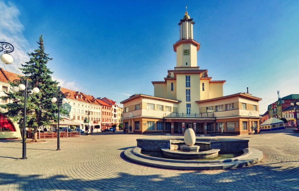 Площадь Рынок в Ивано-Франковске