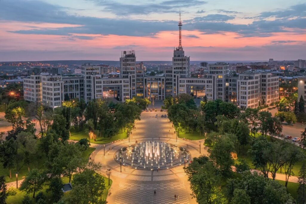 Вид на Госпром в Харькове